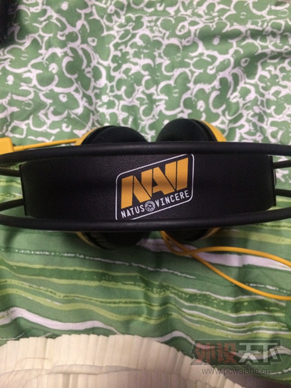 �����֡�. steelseries �������� V2 NAVI�� . ��˵ȫ��ɫNICE