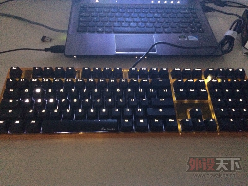 ���Ϻ����ѳ�