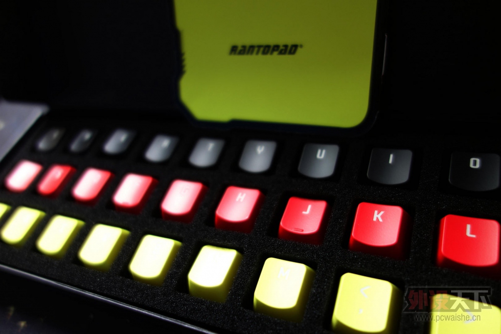 ���ص¹���ɫ��ñ��ͼ����