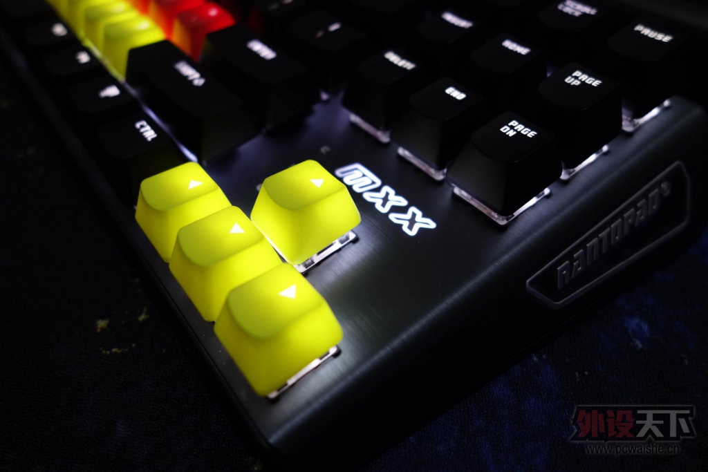 ���ص¹���ɫ��ñ��ͼ����