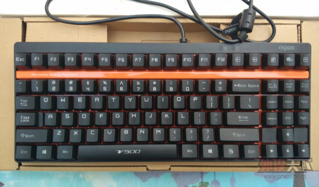 �����ݡ��װ�V500  �޼�G700s