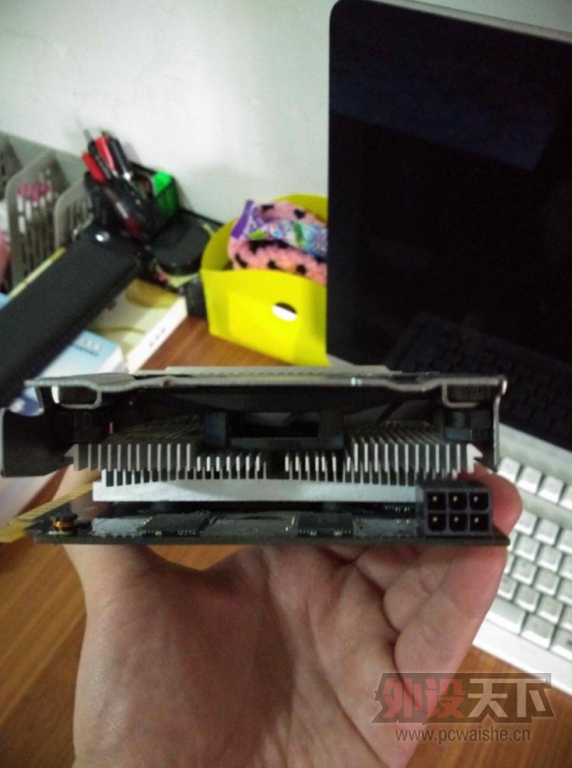 �����ݡ��װ�V500  �޼�G700s