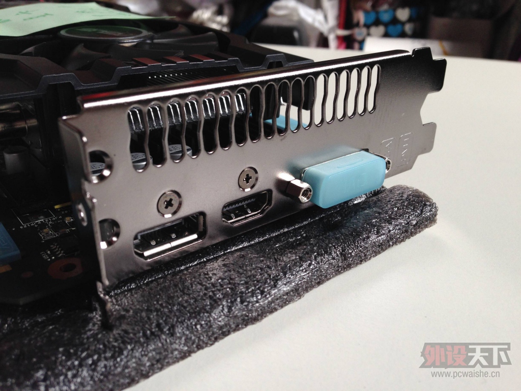 ���ѳ�������9.9�»�˶ GTX760-DF-2GD5 2G DDR5 256λ�� �Կ�