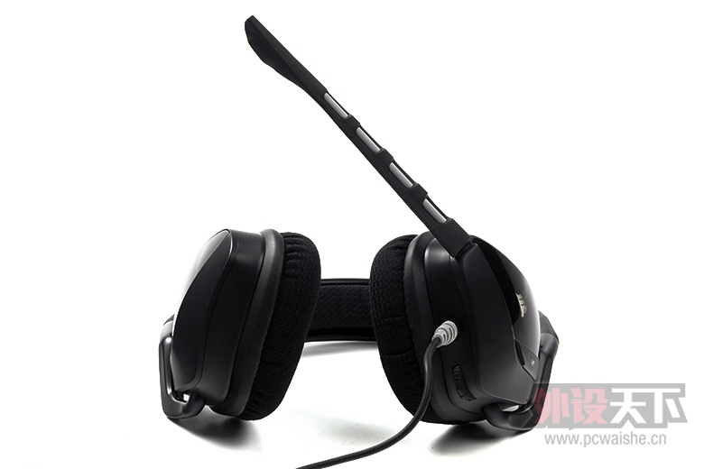 ���Ϻ���Corsair������ VOID Wireless ��ɫ ����+USB Dolby 7.1 ��Ϸ�羺����