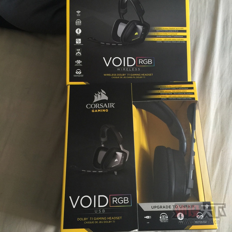 ���Ϻ���Corsair������ VOID Wireless ��ɫ ����+USB Dolby 7.1 ��Ϸ�羺����