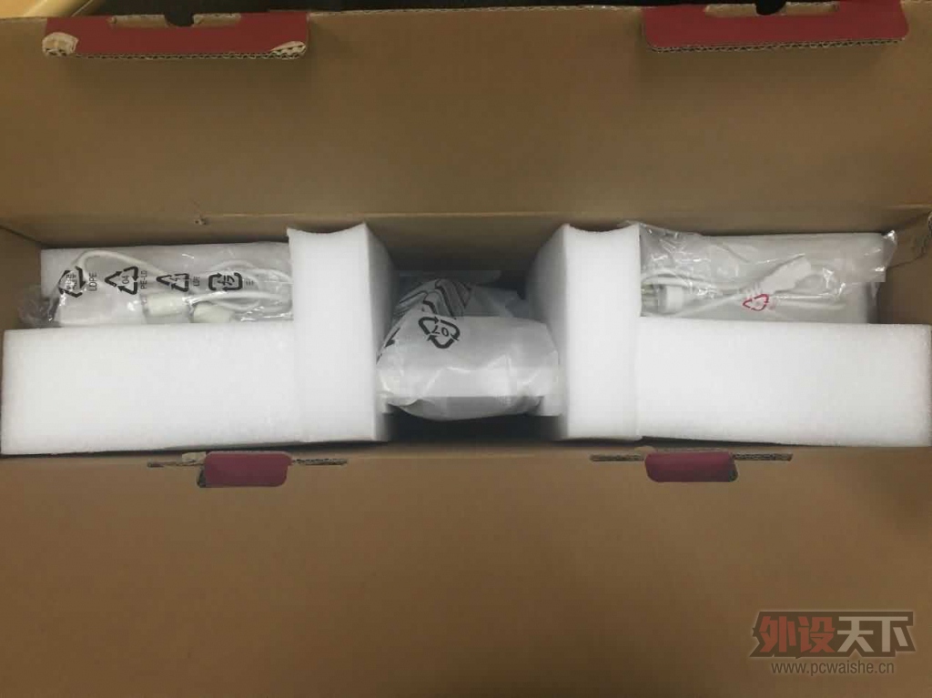 32�����2K QHD���ӽǣ�һ������VX3210����