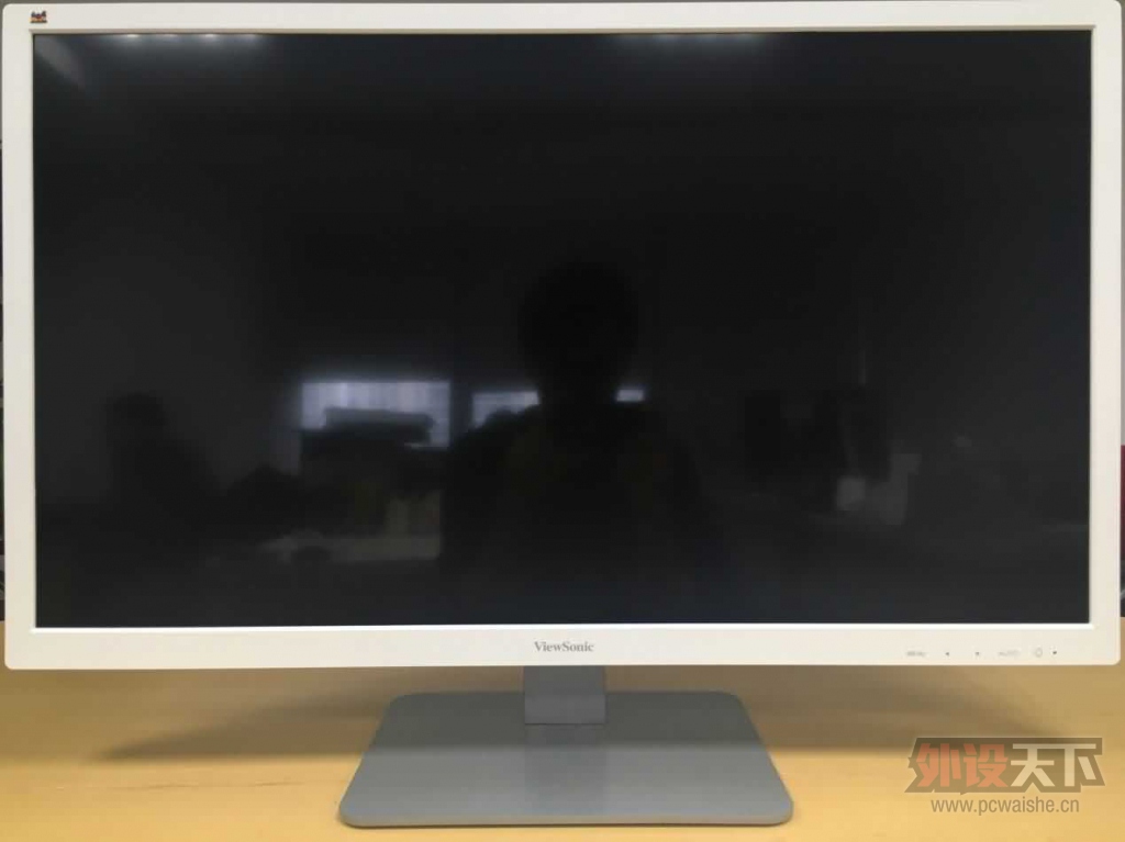 32�����2K QHD���ӽǣ�һ������VX3210����