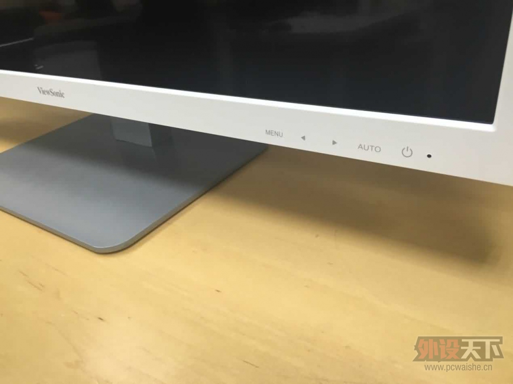 32�����2K QHD���ӽǣ�һ������VX3210����