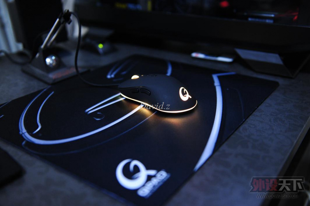 С�ֱ�ʾ���ϼ����顪��ǳ̸QPAD DX-20