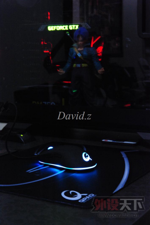 С�ֱ�ʾ���ϼ����顪��ǳ̸QPAD DX-20