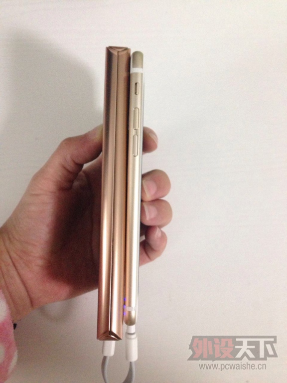 ��ʲô����show��Momax iPower ELITE+�ƶ���Դ���䱨��