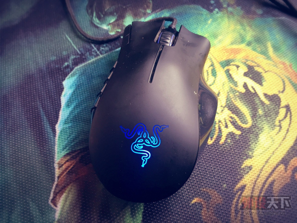 α�������