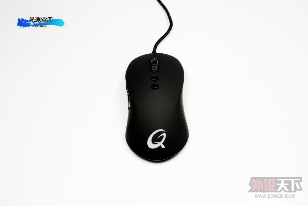 �Գ�����������д��һ�����黳-QPAD DX-20����