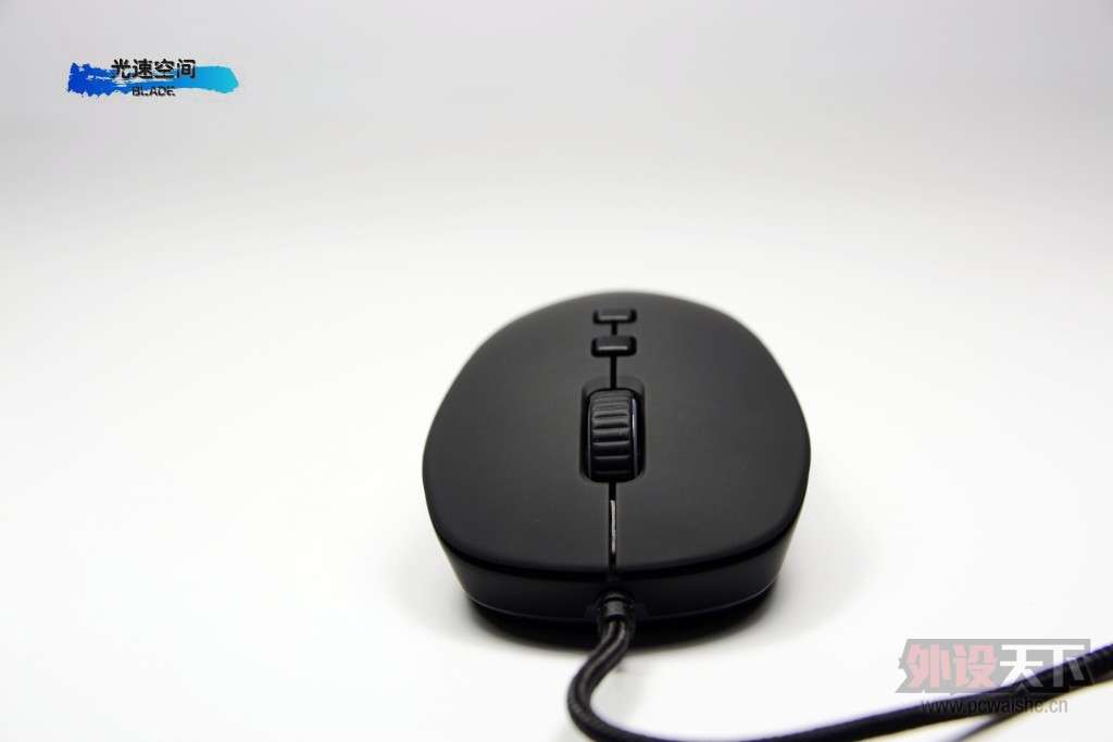 �Գ�����������д��һ�����黳-QPAD DX-20����