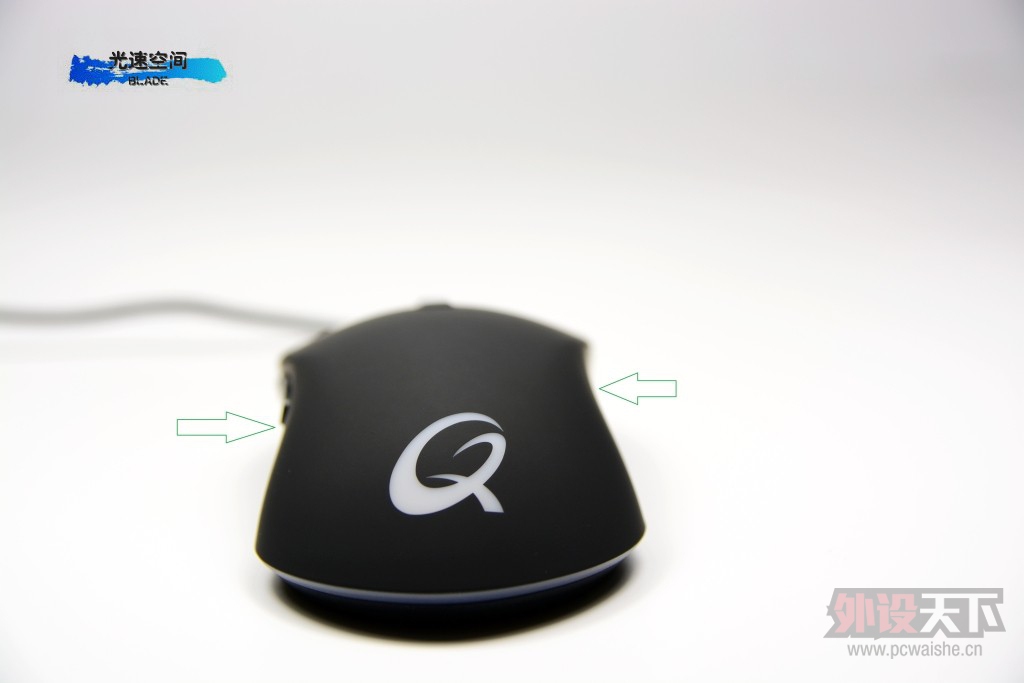 �Գ�����������д��һ�����黳-QPAD DX-20����