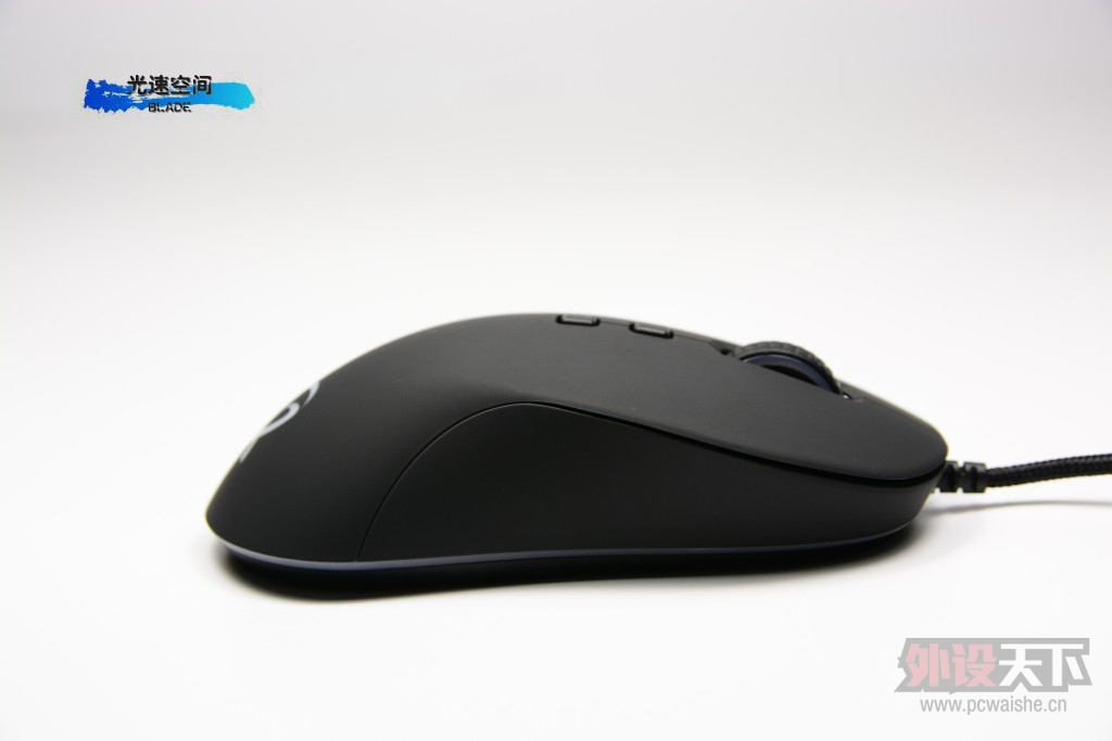 �Գ�����������д��һ�����黳-QPAD DX-20����