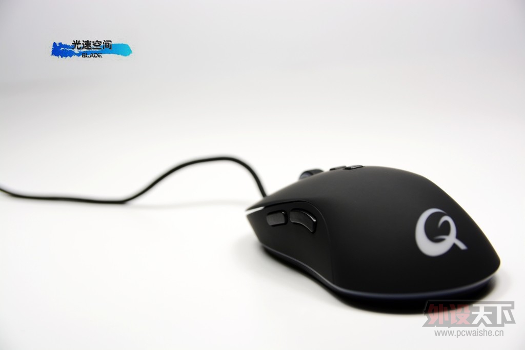 �Գ�����������д��һ�����黳-QPAD DX-20����