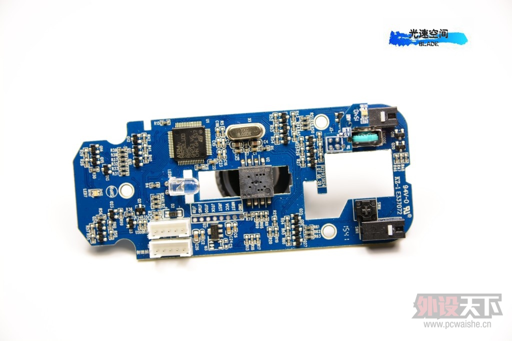 �Գ�����������д��һ�����黳-QPAD DX-20����