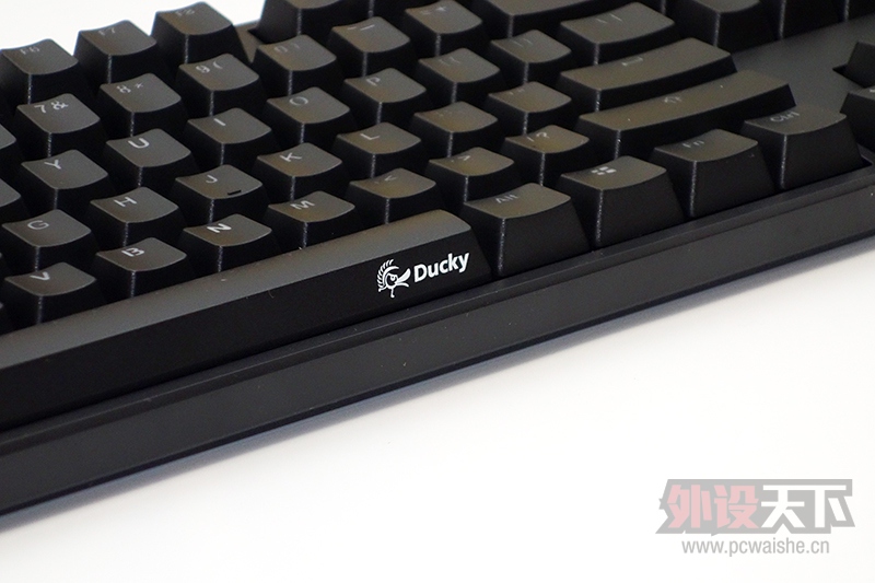 ħ��ѼDucky ONE��е��������