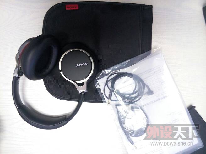 ���Ϻ�����SONY��R10