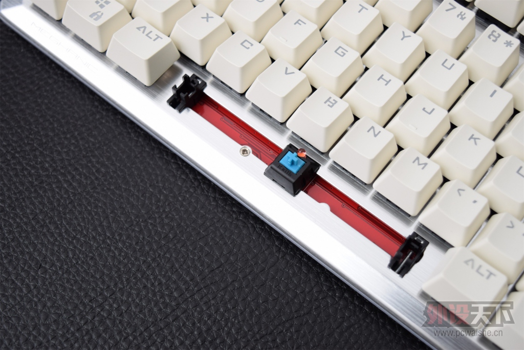 ө�������ܰ���������˲�K727��ɫ�濪�����