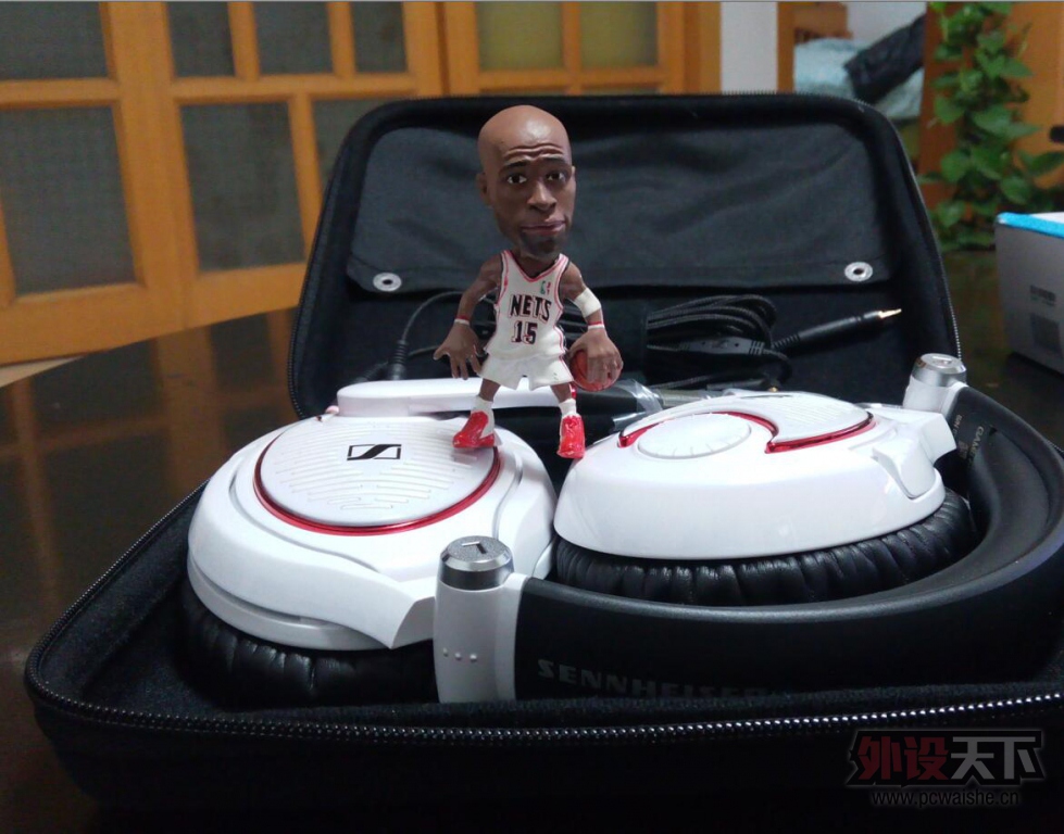 ��ɽ������������ɭ������ G4ME ZERO ��ɫ��Ϸ����һֻ����˶����PRO��Ϸ����һֻ