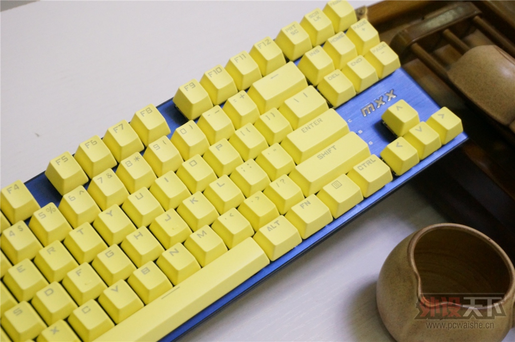 PBT˫ɫע͸ּϻĵãɫǿ