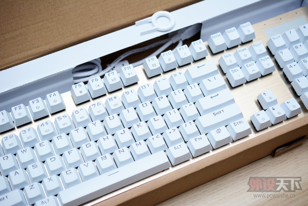 ���������ɻ�е���̺͸��˻�е��ʲô��ͬ��