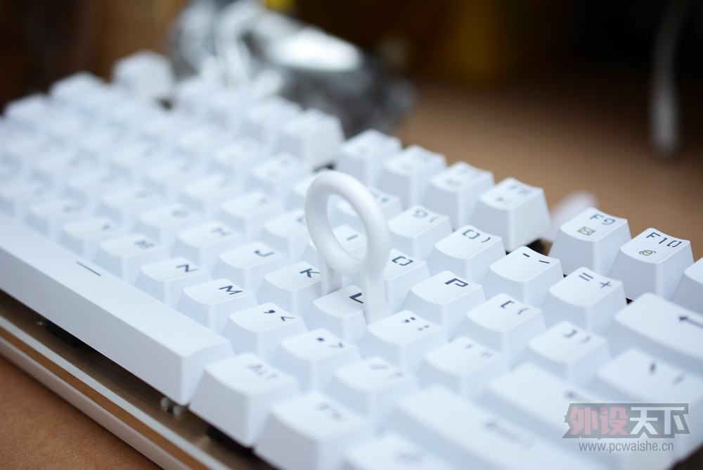 ���������ɻ�е���̺͸��˻�е��ʲô��ͬ��