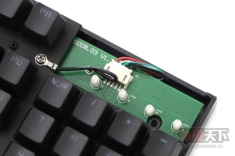 ������⡿��ľ�ֻʣ�����ˣ��������APEX M260��е���̲��