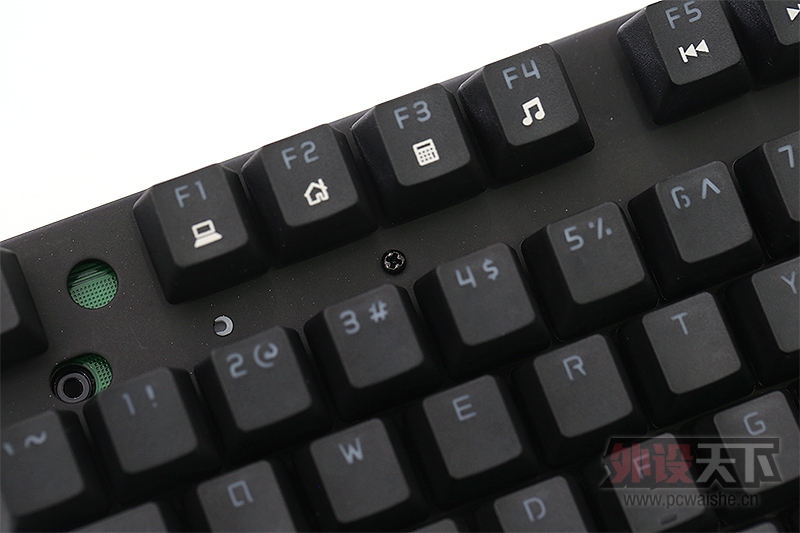 ������⡿��ľ�ֻʣ�����ˣ��������APEX M260��е���̲��