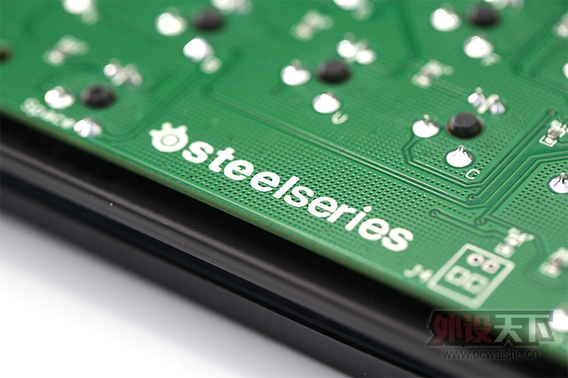 ������⡿��ľ�ֻʣ�����ˣ��������APEX M260��е���̲��