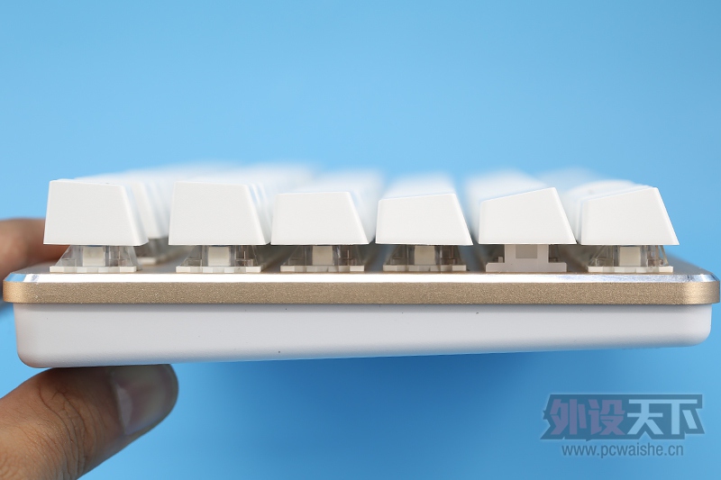 ��⵱������ɭ����S-J1����е��������