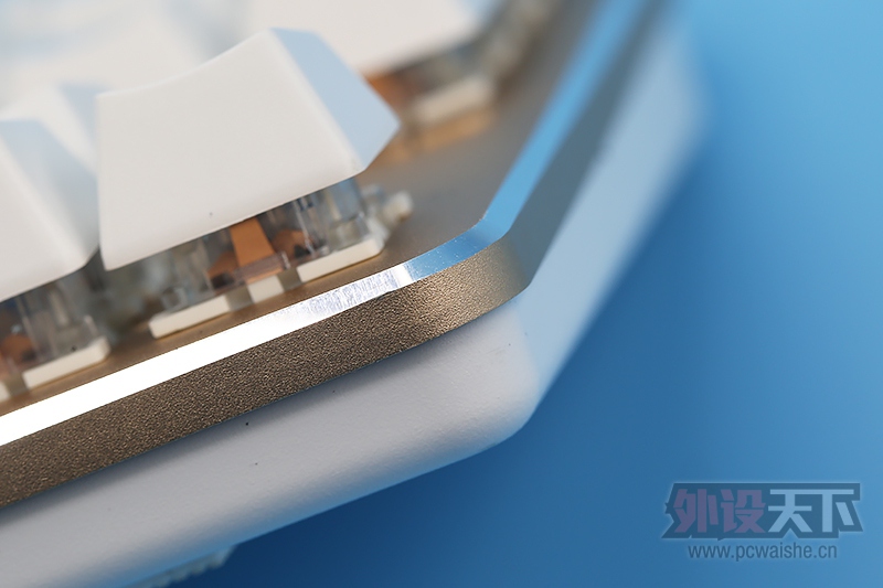 ��⵱������ɭ����S-J1����е��������