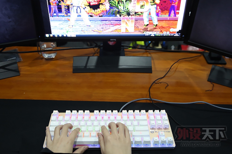 ��⵱������ɭ����S-J1����е��������