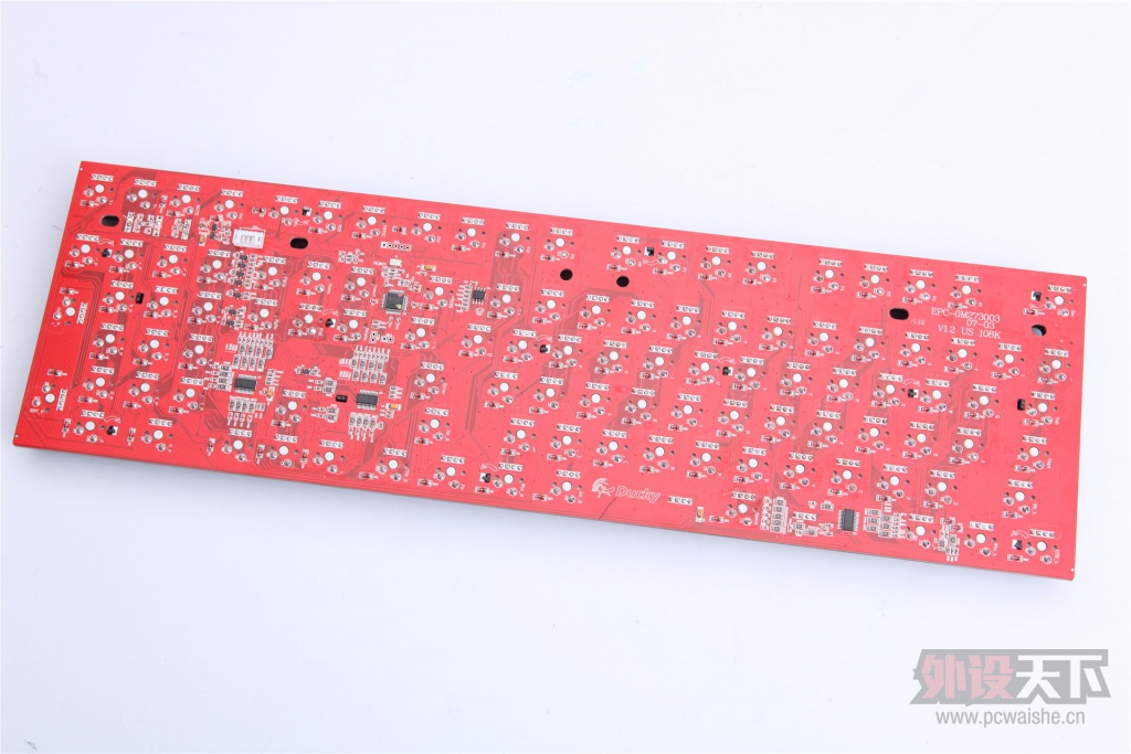 ѼᡪDucky 2108s2 RGB