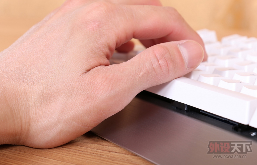 ���˾�Υ��Ʒ�ƣ� ��ʻ�е����3��е���������棡