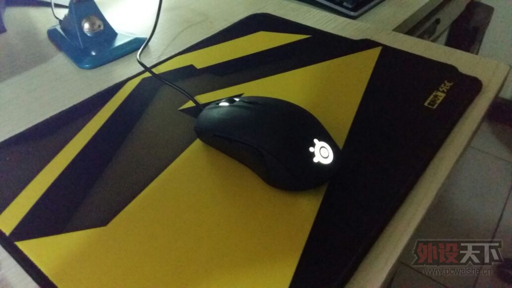 ������������9��RIVAL 100 ���