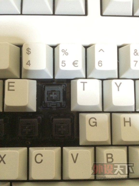 [�ݳ�][���]  ��һ������ ӣ��g80-3000 filcoһ�����  ���ߺڹѸ�һ�� �۸�...