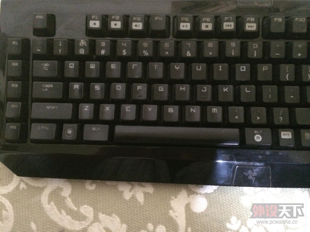 [�ݳ�][���]  ��һ������ ӣ��g80-3000 filcoһ�����  ���ߺڹѸ�һ�� �۸�...