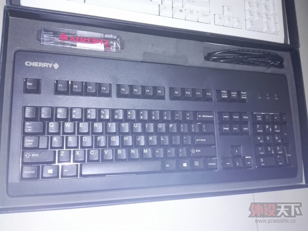 ���㽭��ӣ��G8-3000��ɫ�����ɫ���� 9.5���� ����