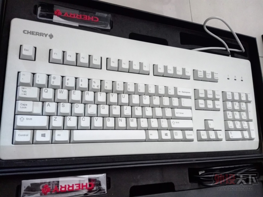 ���㽭��ӣ��G8-3000��ɫ�����ɫ���� 9.5���� ����