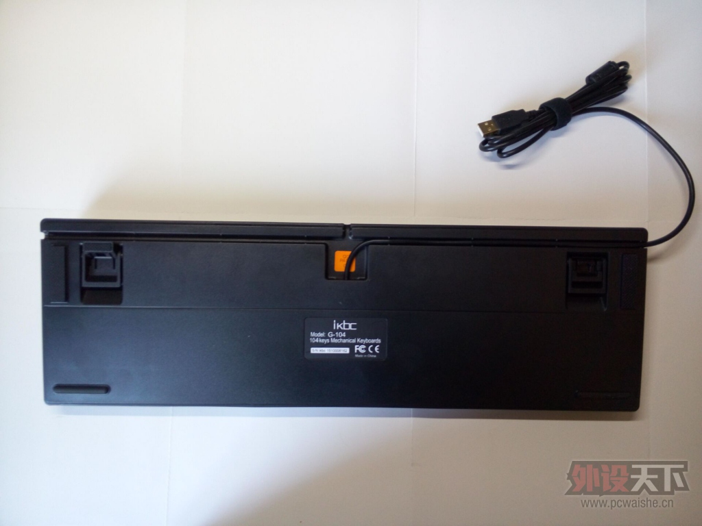 IKBC-G104 ��ɫ����İ׵ƿ������