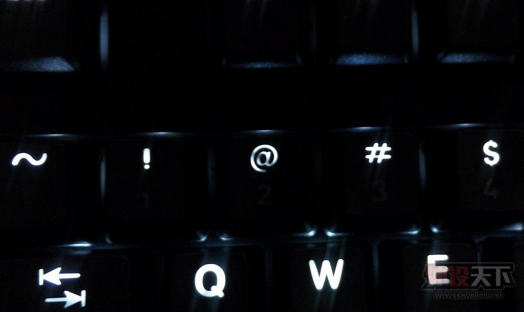 IKBC-G104 ��ɫ����İ׵ƿ������