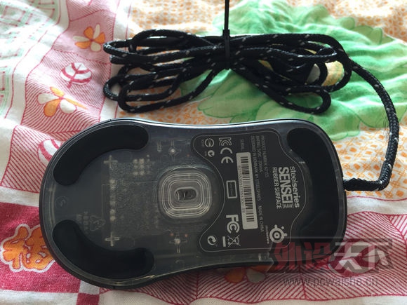 �����ա������raw������