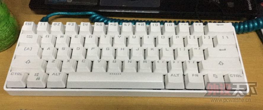 �����ա������ۡ�AMJ60��ɫ����