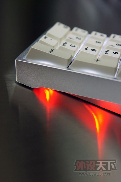 ���㽭��DUCK Light Pad �� ��