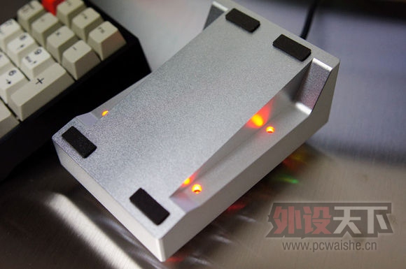 ���㽭��DUCK Light Pad �� ��