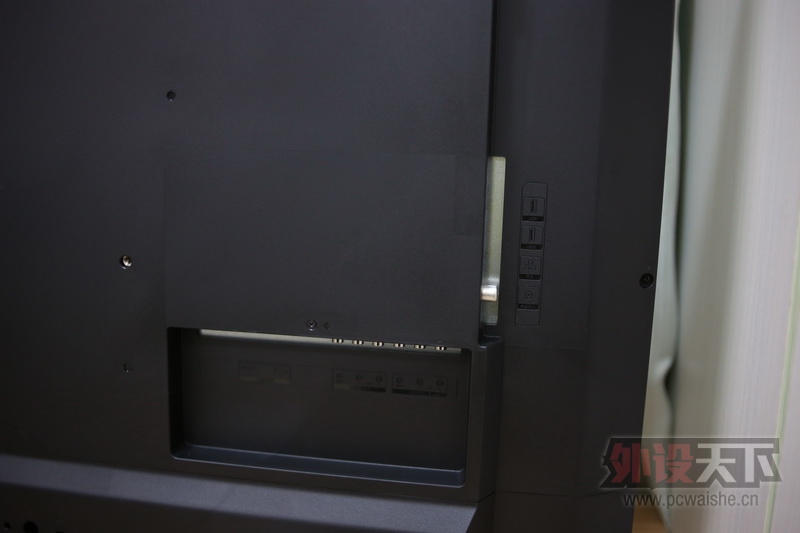 ������ҲҪ�������ӣ�AOC LD50V02S 50Ӣ�糬�� Һ������ ɹ��