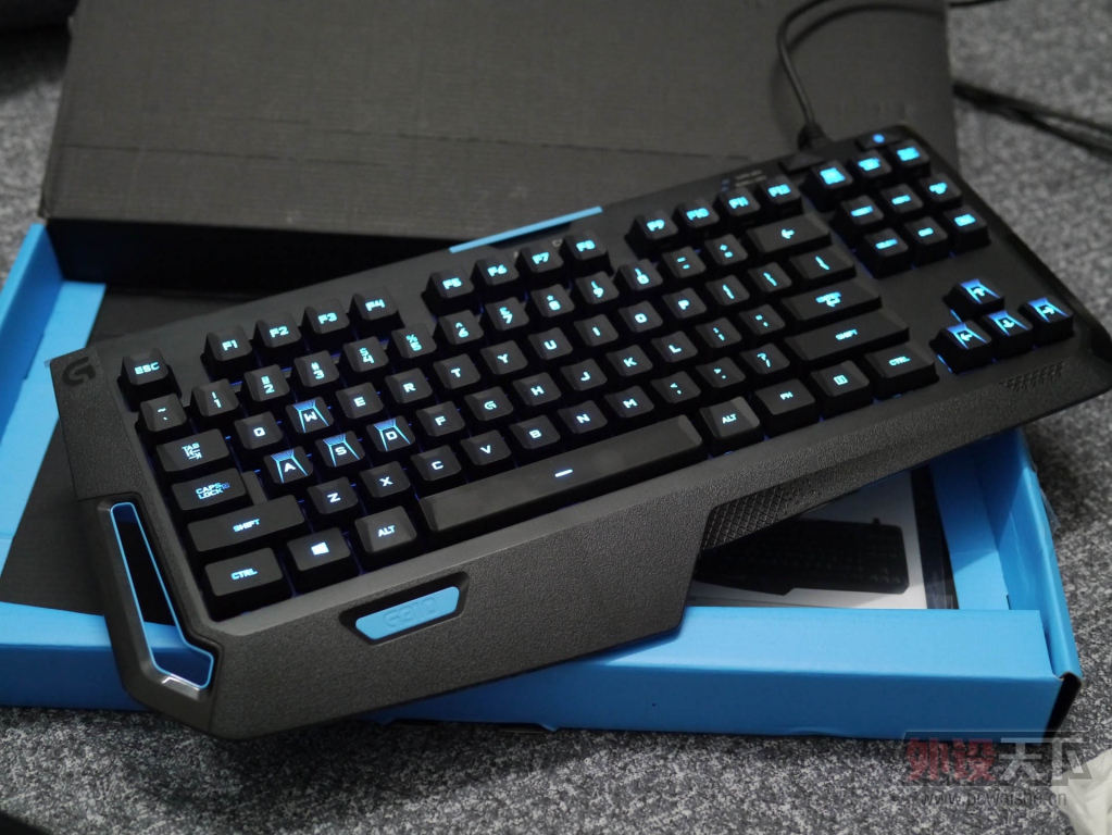 �����ݡ���ĩ���һ���������������� ֻʣ�����ˣ���л��